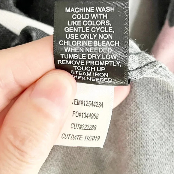 Torrid Taylor Black Burnout Star Print Button Front Shirt Women's Plus Size 1X - Picture 8 of 9